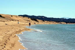 towards Issos beach